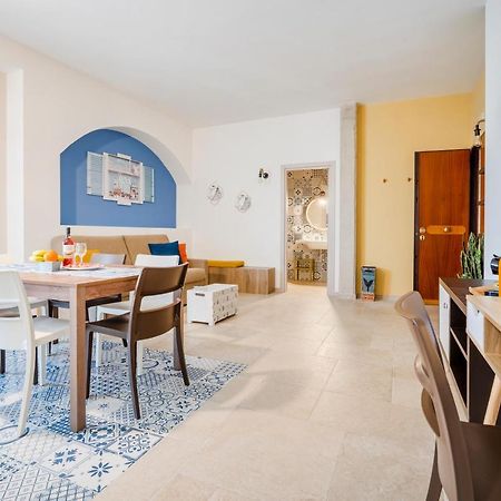 Mediterranea Apartment- Central Station - Free Wifi&Netflix Bari Kültér fotó