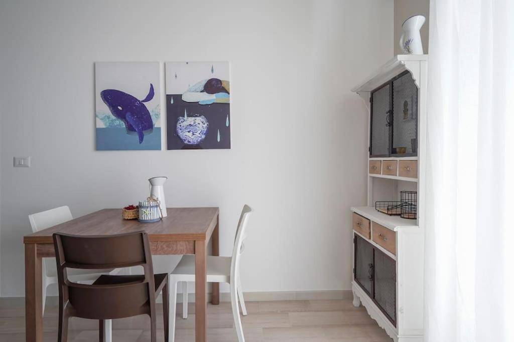 Mediterranea Apartment- Central Station - Free Wifi&Netflix Bari Kültér fotó