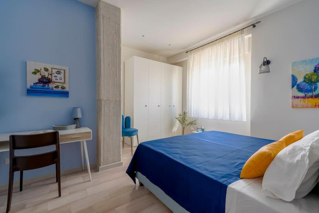 Mediterranea Apartment- Central Station - Free Wifi&Netflix Bari Kültér fotó