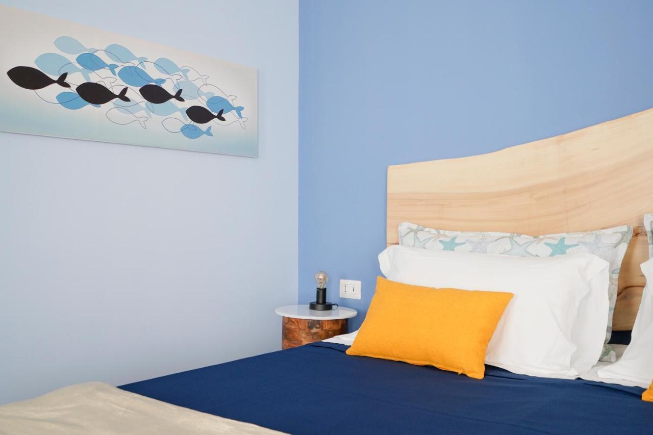 Mediterranea Apartment- Central Station - Free Wifi&Netflix Bari Kültér fotó