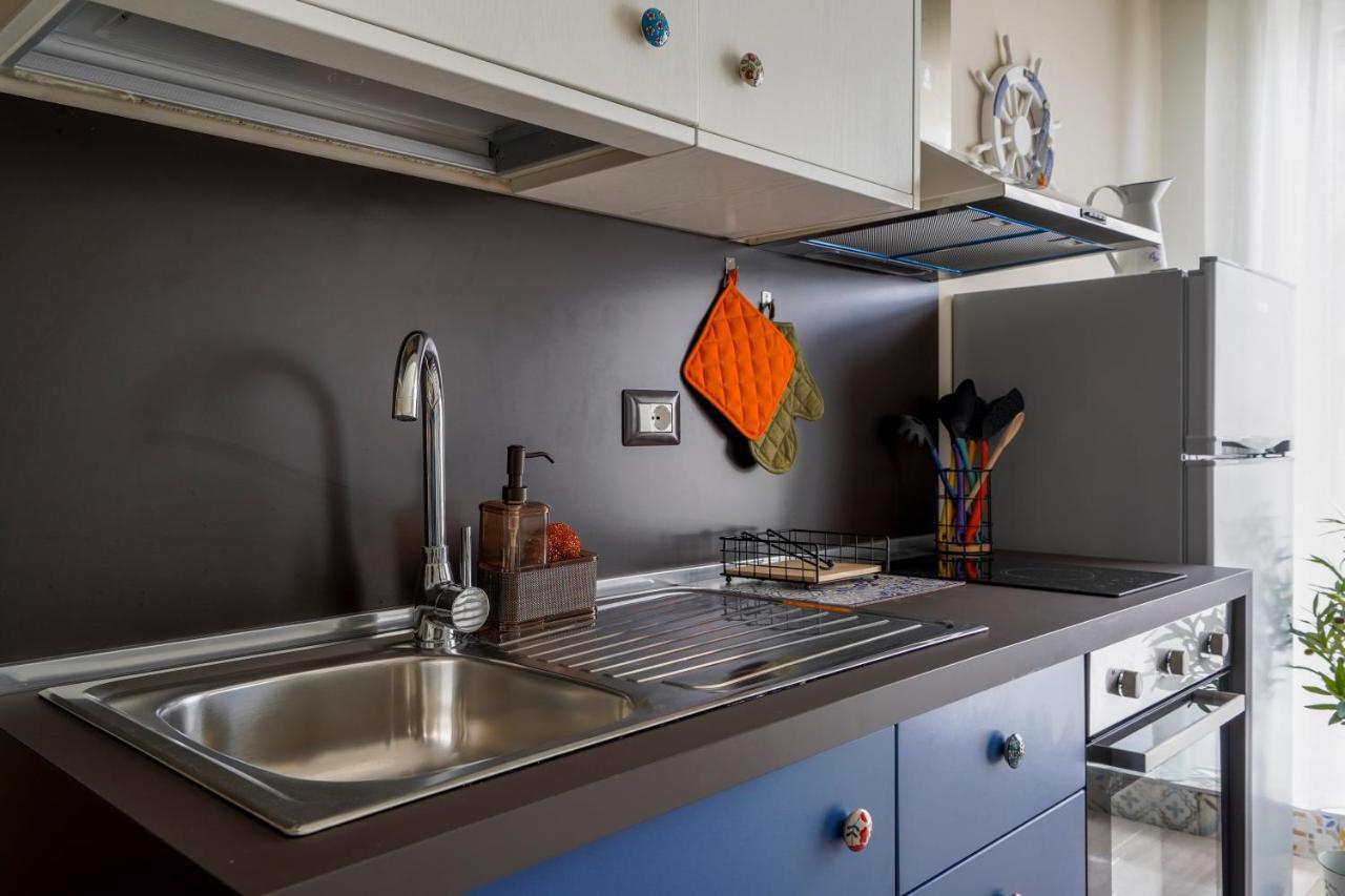 Mediterranea Apartment- Central Station - Free Wifi&Netflix Bari Kültér fotó