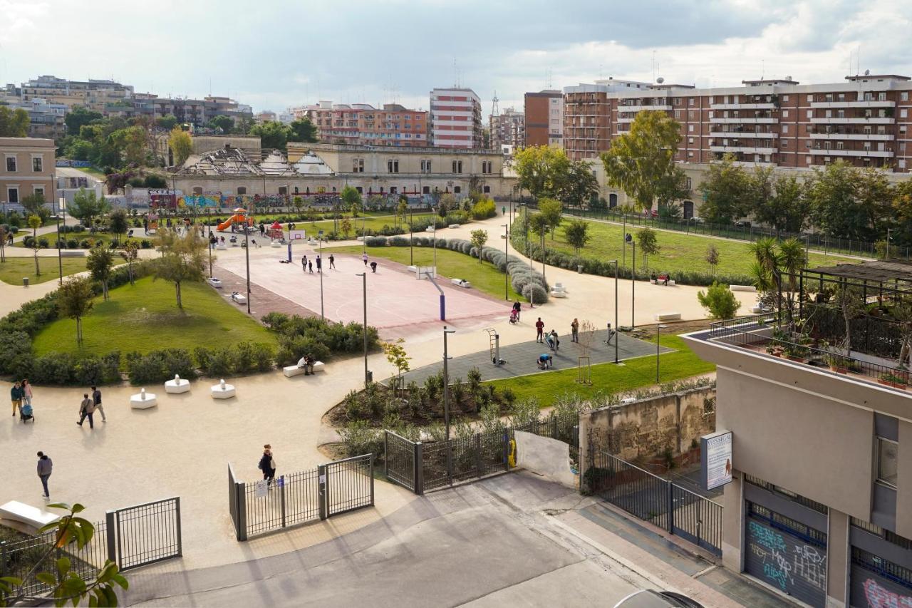 Mediterranea Apartment- Central Station - Free Wifi&Netflix Bari Kültér fotó