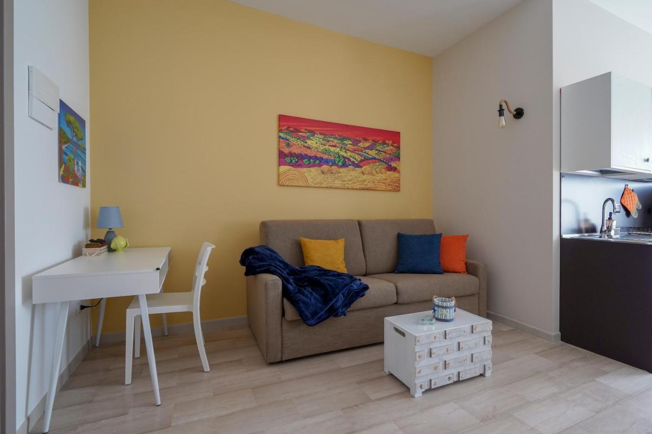 Mediterranea Apartment- Central Station - Free Wifi&Netflix Bari Kültér fotó