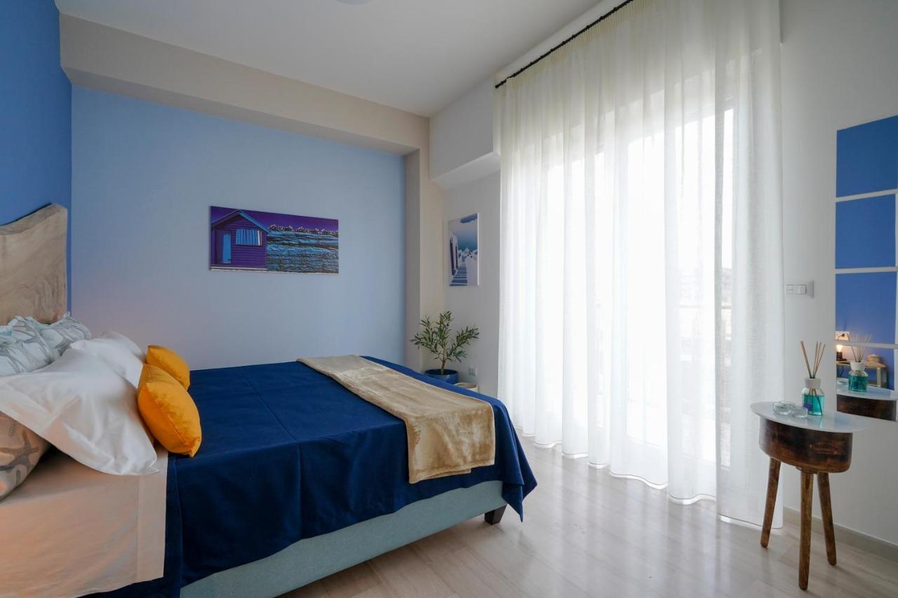 Mediterranea Apartment- Central Station - Free Wifi&Netflix Bari Kültér fotó