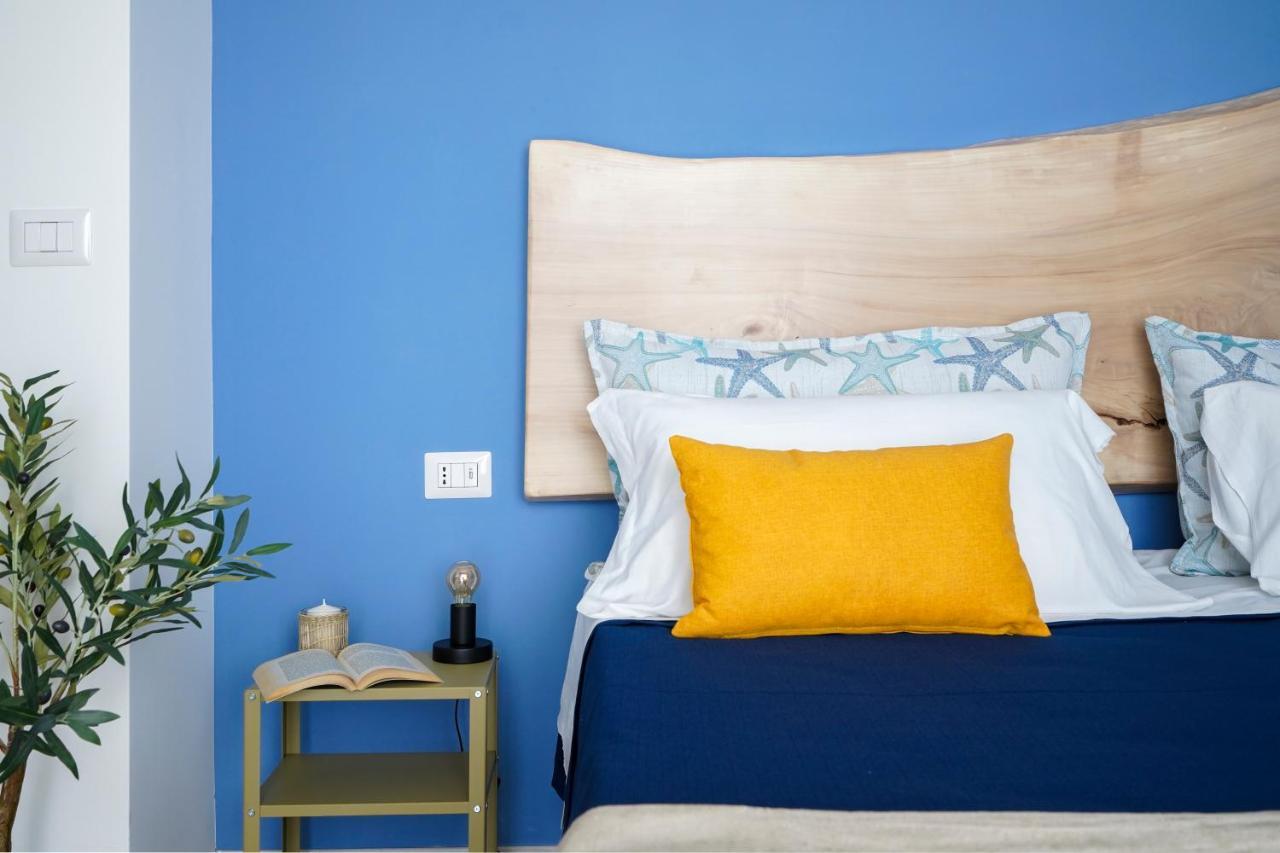 Mediterranea Apartment- Central Station - Free Wifi&Netflix Bari Kültér fotó
