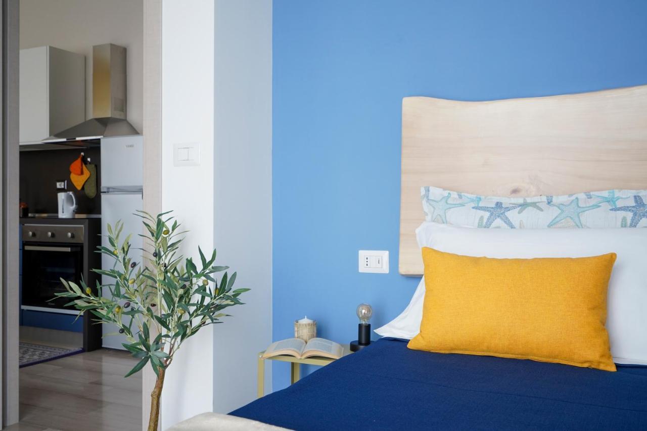 Mediterranea Apartment- Central Station - Free Wifi&Netflix Bari Kültér fotó