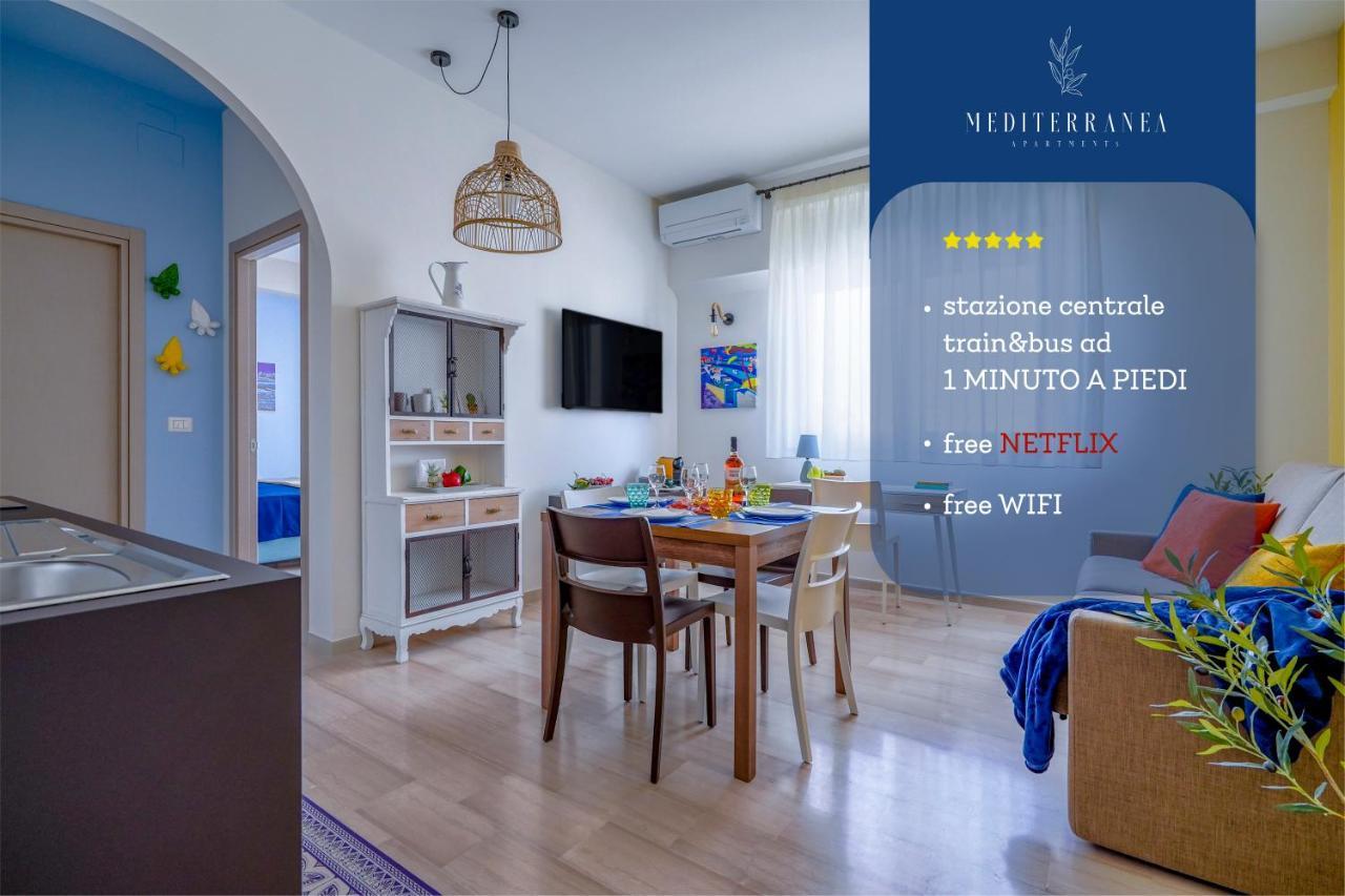 Mediterranea Apartment- Central Station - Free Wifi&Netflix Bari Kültér fotó
