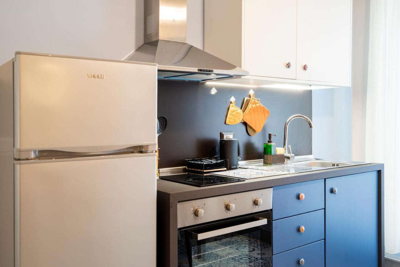 Mediterranea Apartment- Central Station - Free Wifi&Netflix Bari Kültér fotó